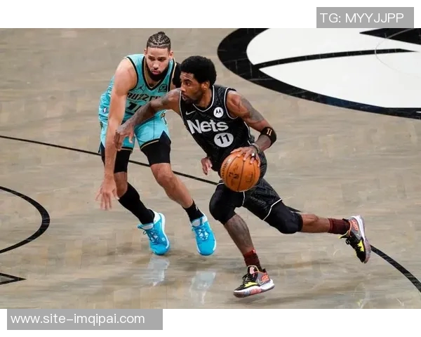 埃奇库姆表现平平24分钟内8投仅4中收获12分4篮板